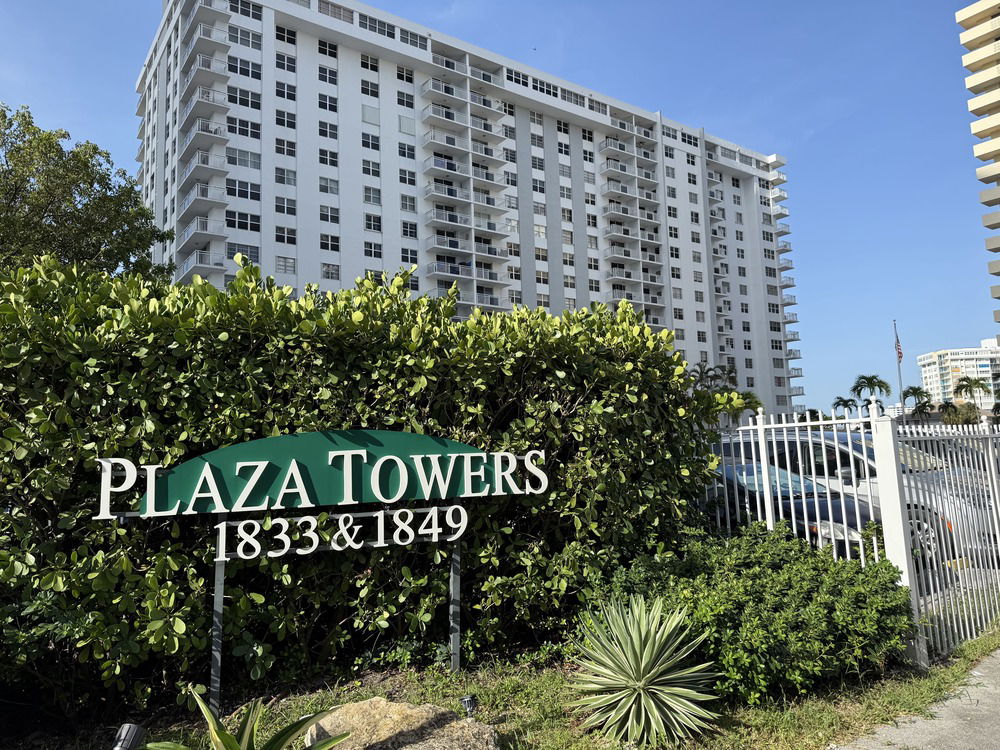 Plaza Towers  main photo